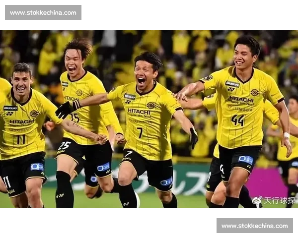德岛漩涡对阵名古屋前瞻攻防博弈走势与关键看点解析赛前情报战术较量 德岛漩涡对阵名古屋前瞻攻防博弈走势与关键看点解析赛前情报战术较量